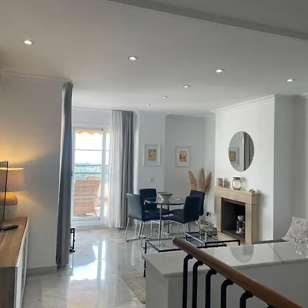 Apartment 2-bed - Sea View - 10m From Puerto Banus